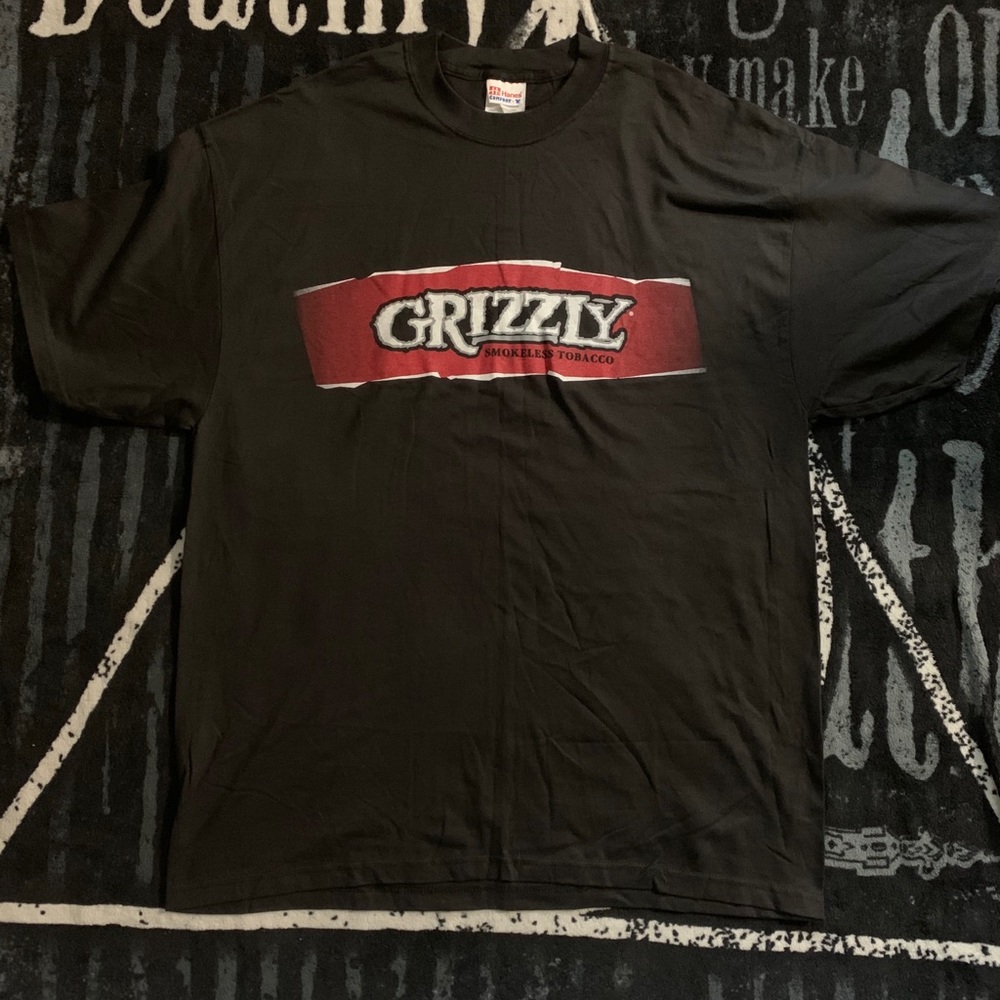 Grizzly Hanes comfort T, sz XL. NWOT